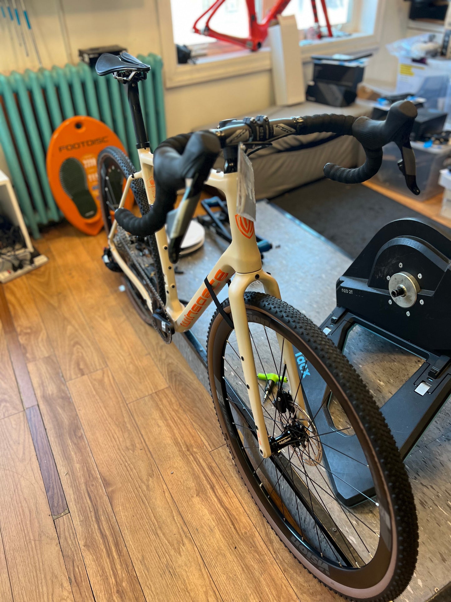 G2 Gravel Apex AXS XPLR