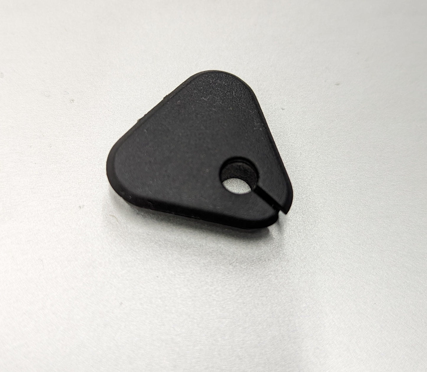 Top Tube 1 Hole AXS Rubber Grommet (81094)