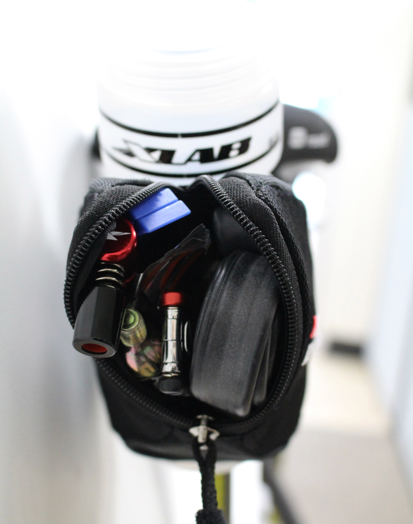Aero Pouch 300