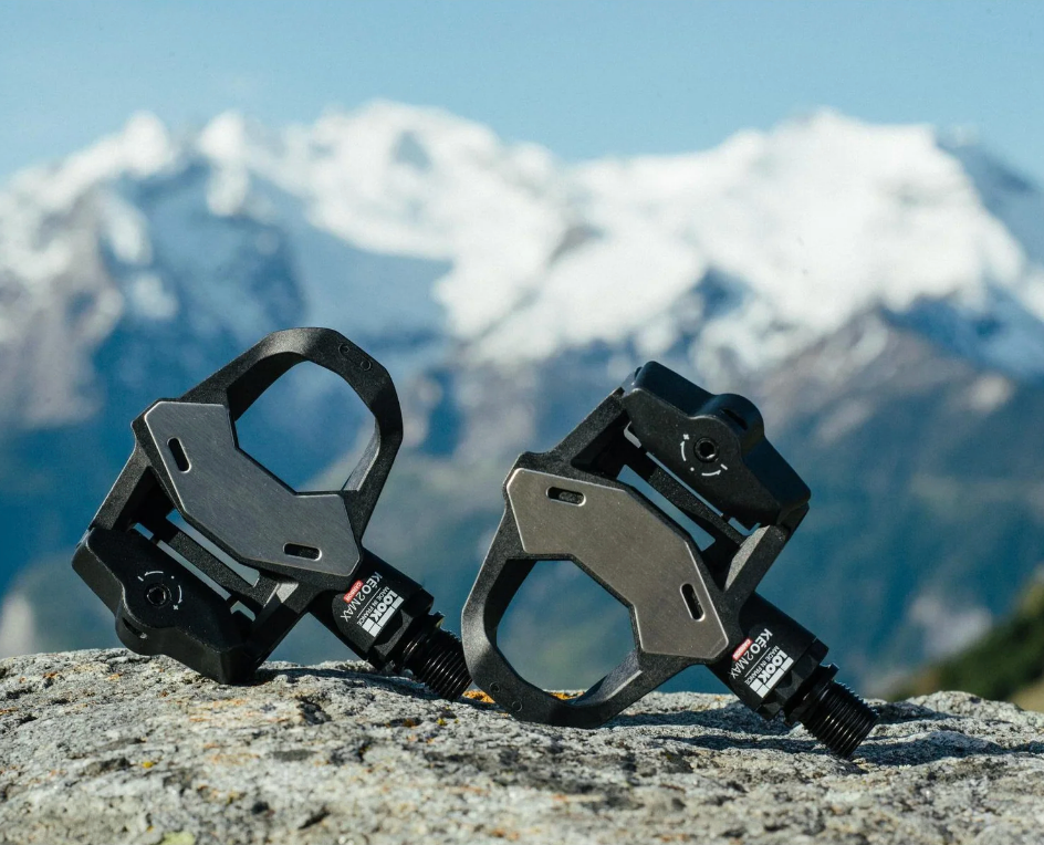 Kéo 2 Max Carbon