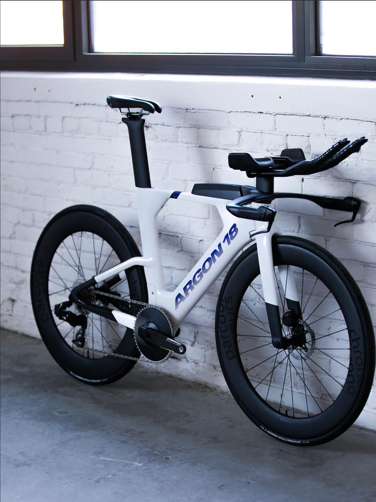 Exclusive E-119 build: Argon x Classified!