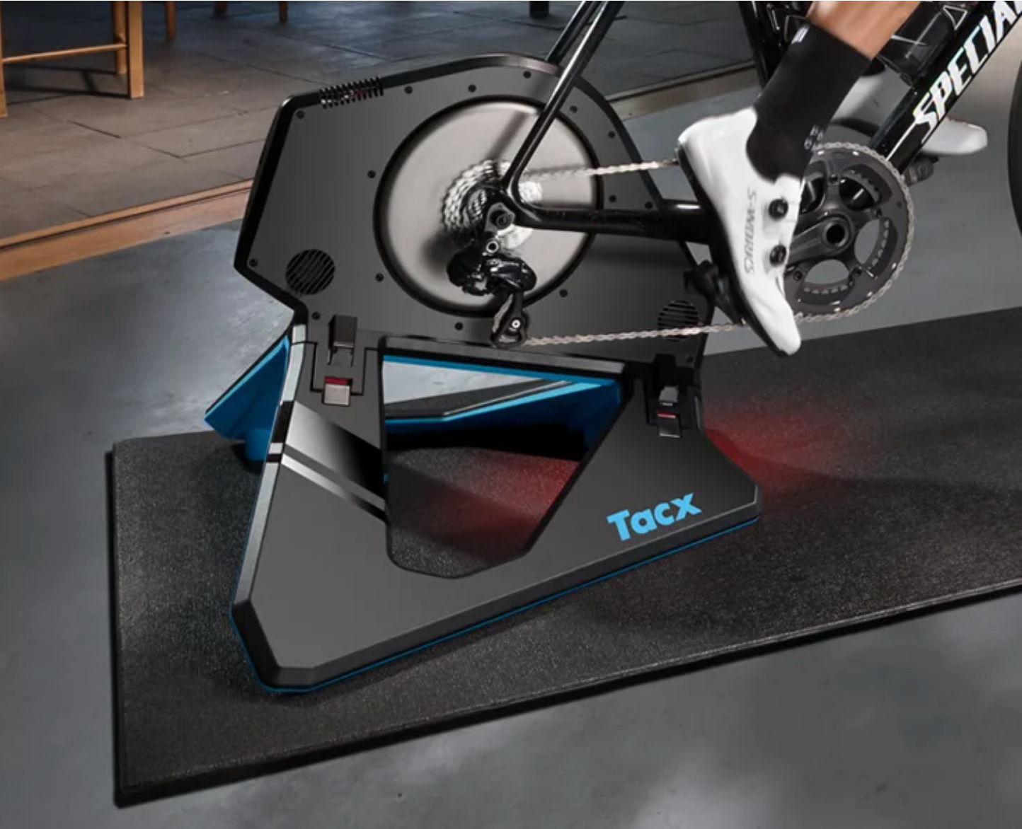 Neo tacx smart bike hotsell
