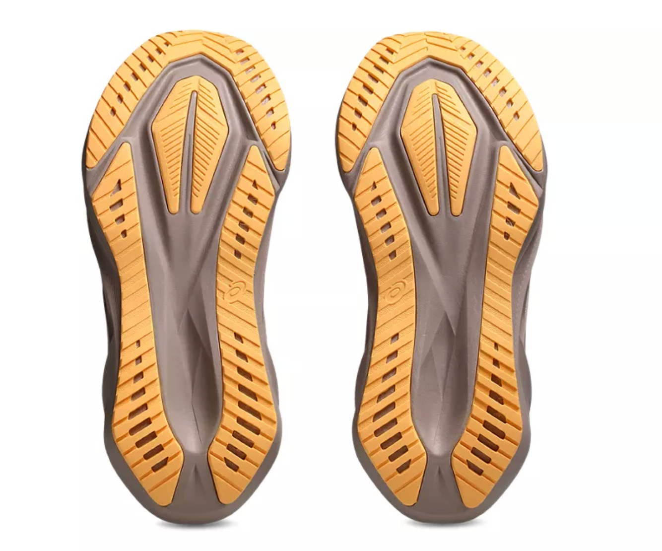 Novablast 5 Women's