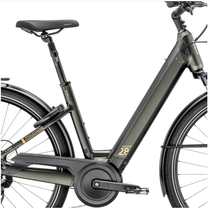 Moustache  Samedi 28.4