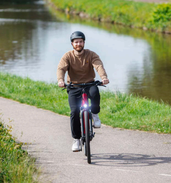 Moustache  Samedi 28.4