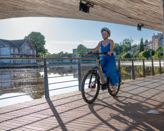 Moustache  Mardi 27.4