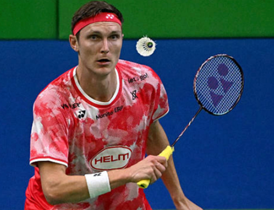 Astrox 100 ZZ Viktor Axelsen Collection