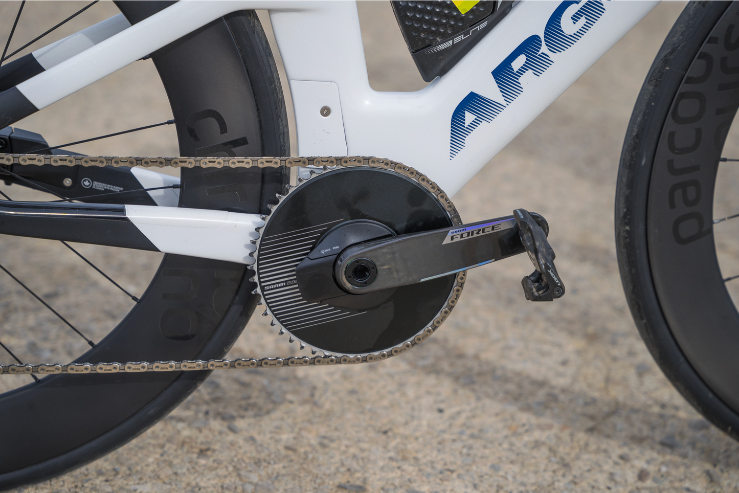 Exclusive E-119 build: Argon x Classified!