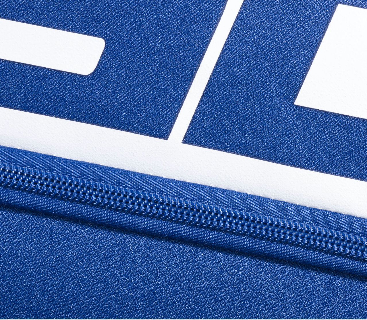 Court L 9 Racquet Bag