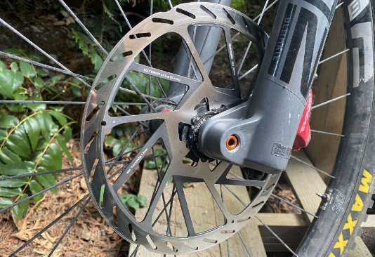 HS2 Center Lock