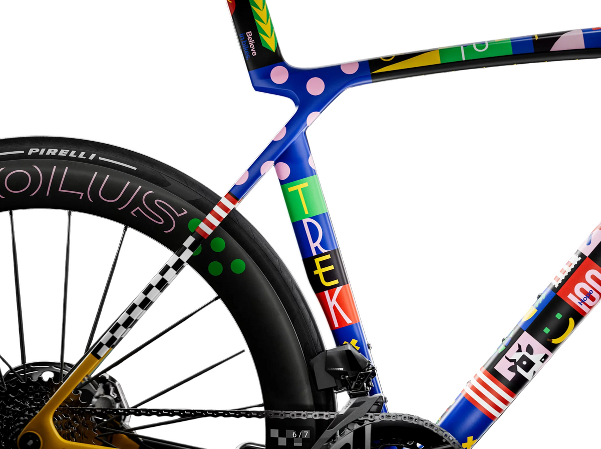 Madone SLR 9 AXS Gen 8 - The First 50 Icon