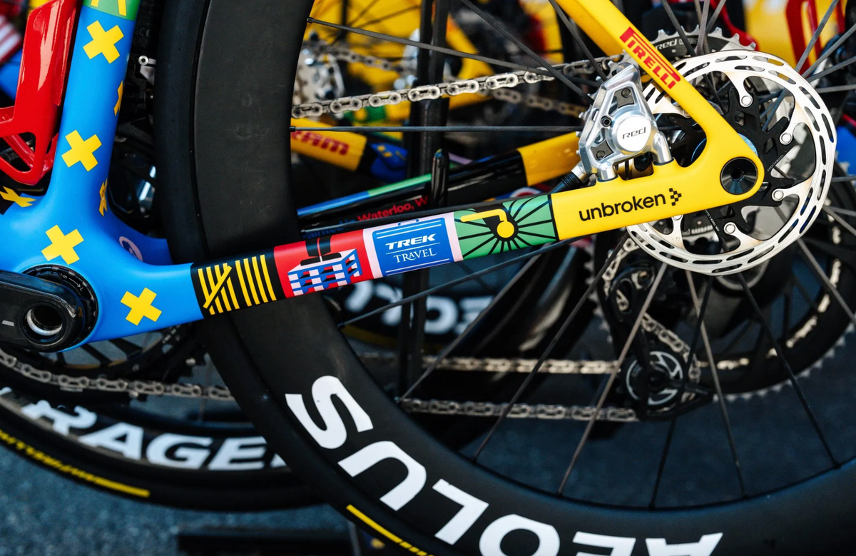 Madone SLR 9 AXS Gen 8 - The First 50 Icon
