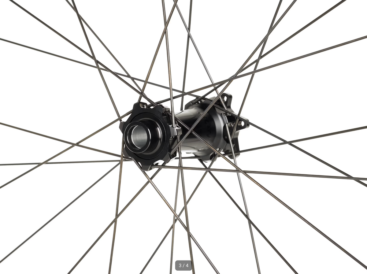 Line Pro 30 TLR Boost 29 MTB Wheel