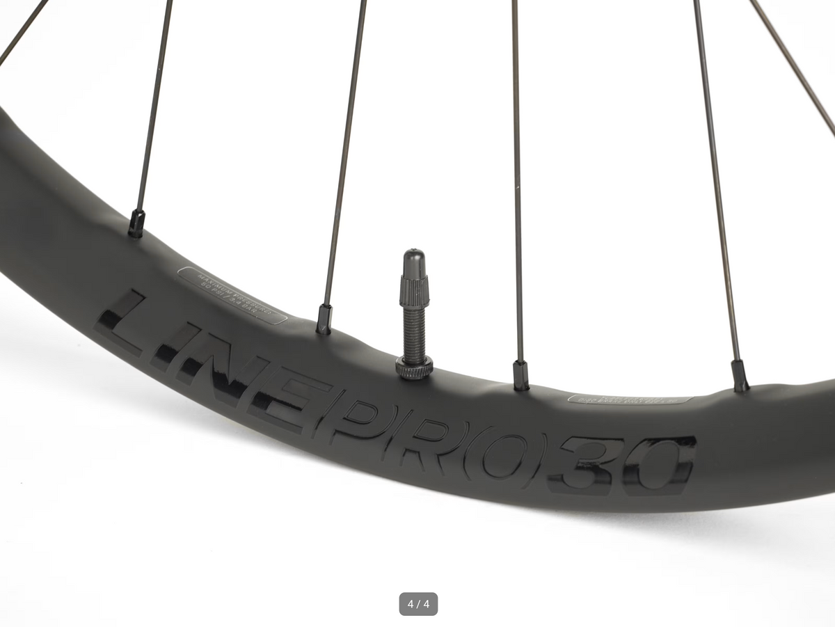 Line Pro 30 TLR Boost 29 MTB Wheel